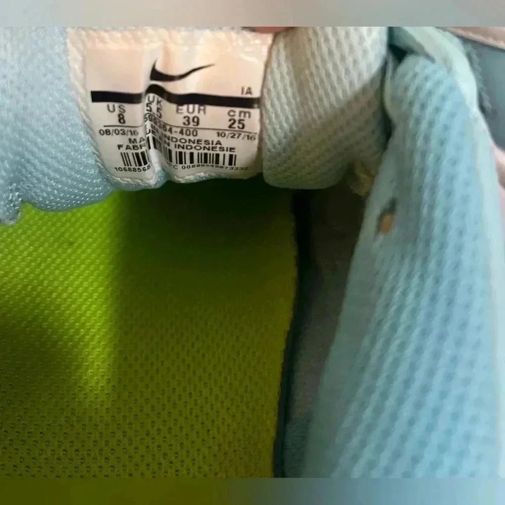 Nike Women's Light Blue Teal and Yellow Sneakers - Picture 9 of 9